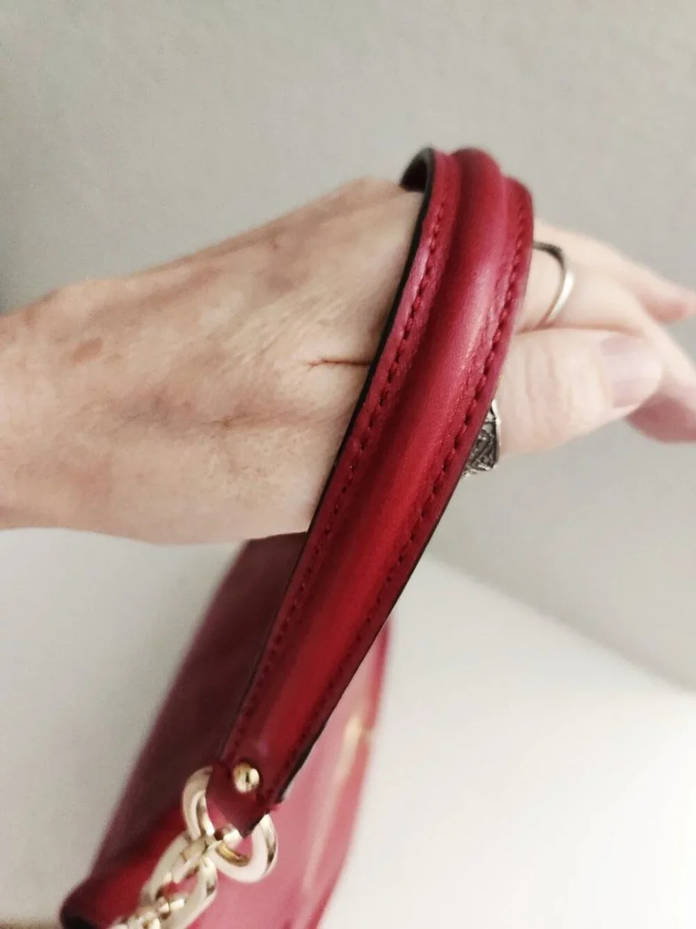 Euc Coach Madison Leather Shoulder Bag Purse